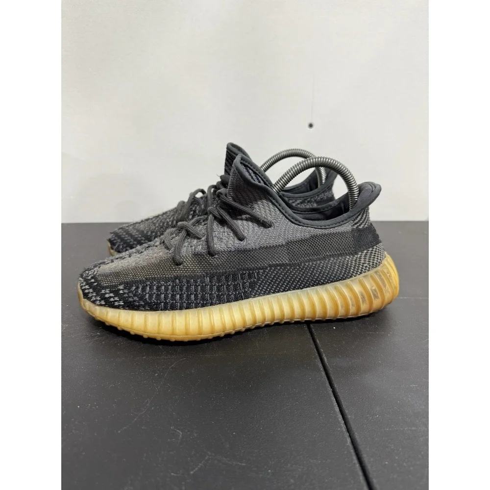Adidas Yeezy Boost 350 V2 Low Carbon‎ Size 8.5 FZ5000 Black Grey Kanye West Men